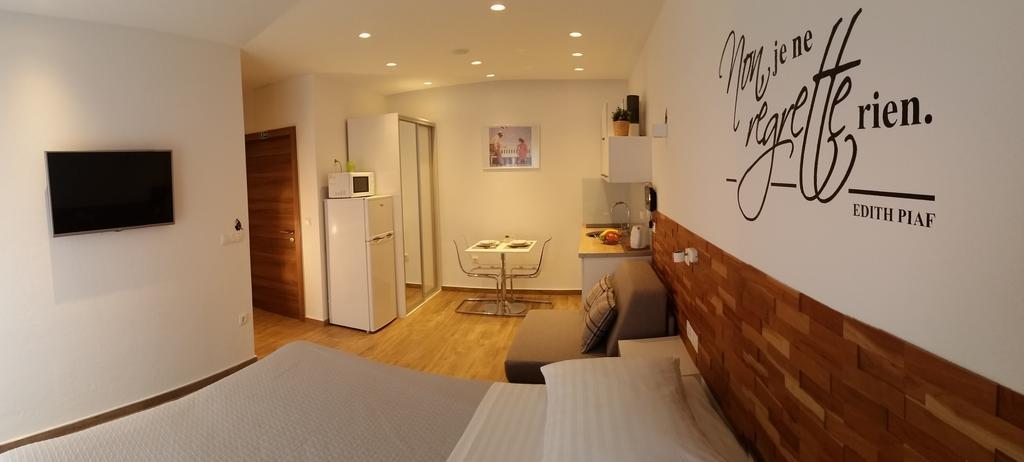 Apartments Ursic Mb Brela Exterior photo